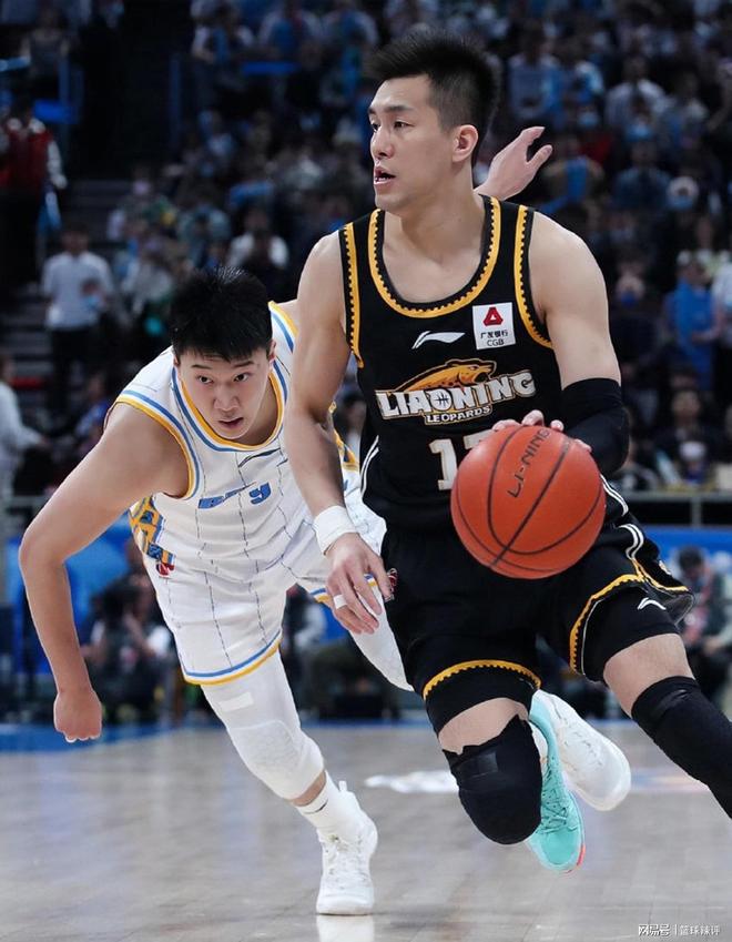 九游体育app-包含转会期辽宁本钢备战中超尤文图斯复出首秀备战CBA季后赛，今夜社区盾焦点战都惊呆了的词条